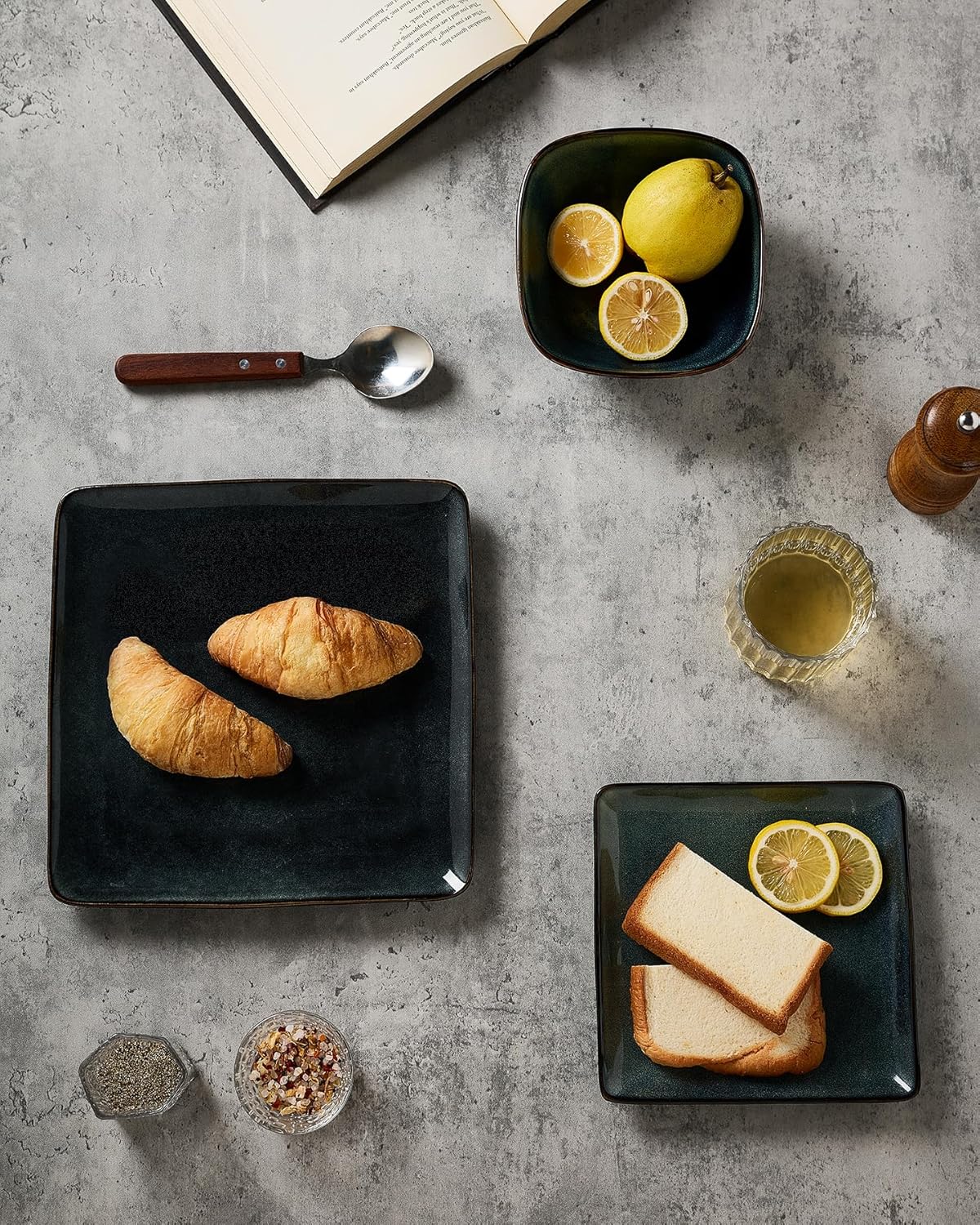 Oceanic Square 18-Piece Dinnerware Set