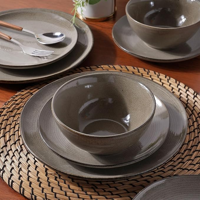 Famiware Tempus 18-Piece Stoneware Dining Set - Dark Olive