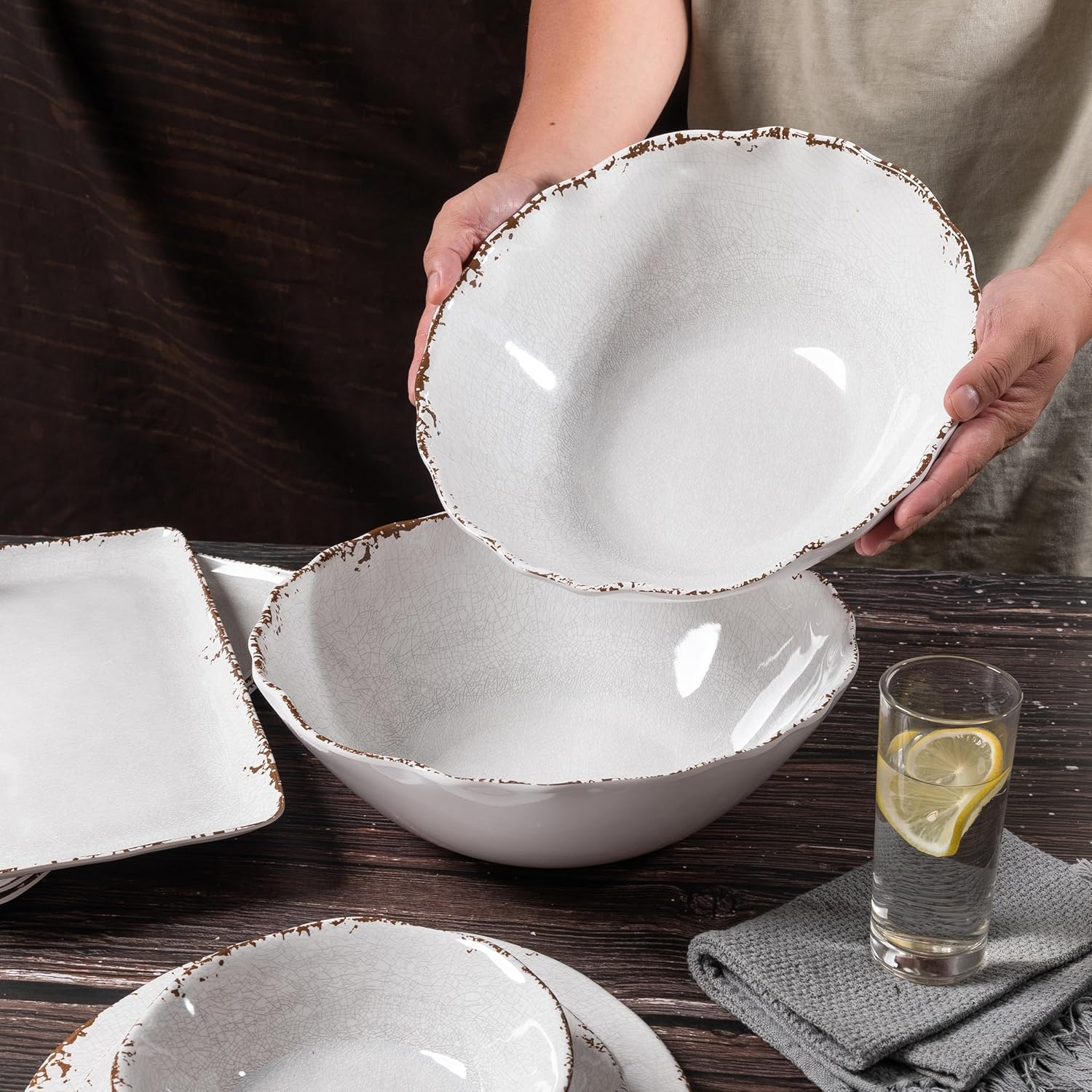 Classic Porcelain Cereal Bowls Set