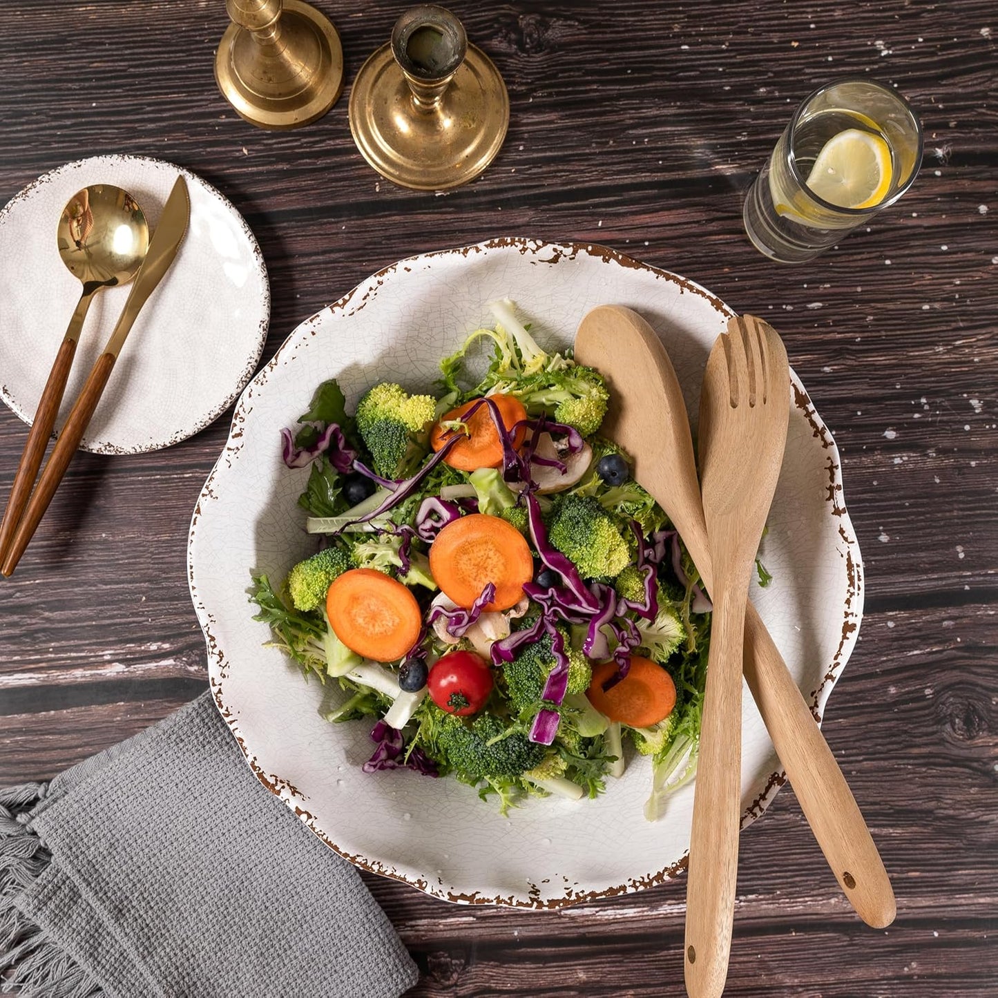 Classic Porcelain Cereal Bowls Set